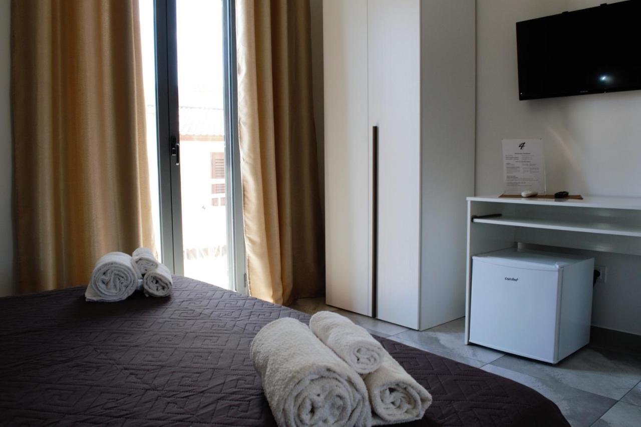 Four Winds B&B Le Castella  Zewnętrze zdjęcie